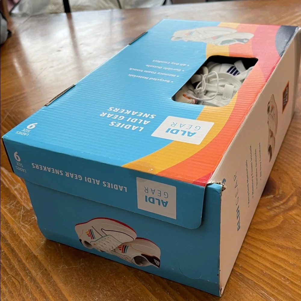 Aldi Gear Ladies White Sneakers 9 NIB 2024 - Picture 10 of 10